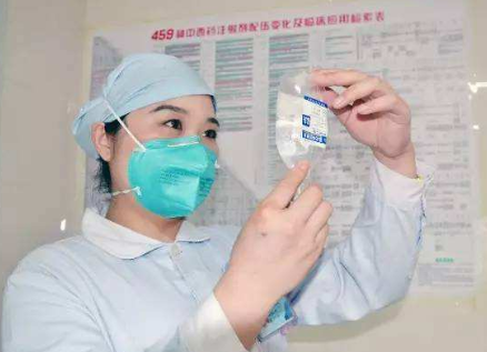 2020年護士節，水蜜桃免费视频蜜桃视频网站观看免费网页機致敬護士隊伍